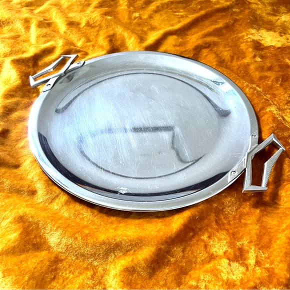 • the vtg mirrored circular vanity tray - Picture 10 of 10